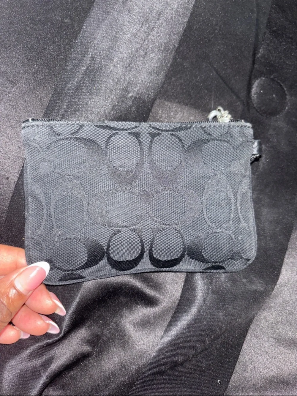 Preowned Coach Black Signature Jacquard Wristlet - Picture 2 of 3